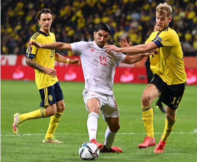 欧洲国家队备战决赛圈,实力对比揭示悬念 欧洲国家队备战决赛圈,实力对比揭示悬念